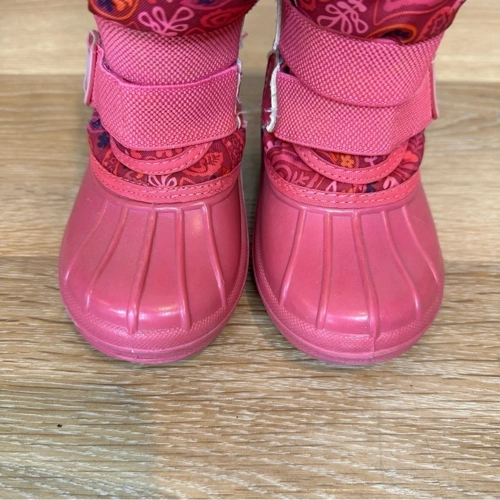 Cat & Jack Girls Size 5/6 Pink Thermolite Faux Fur Snow Boots